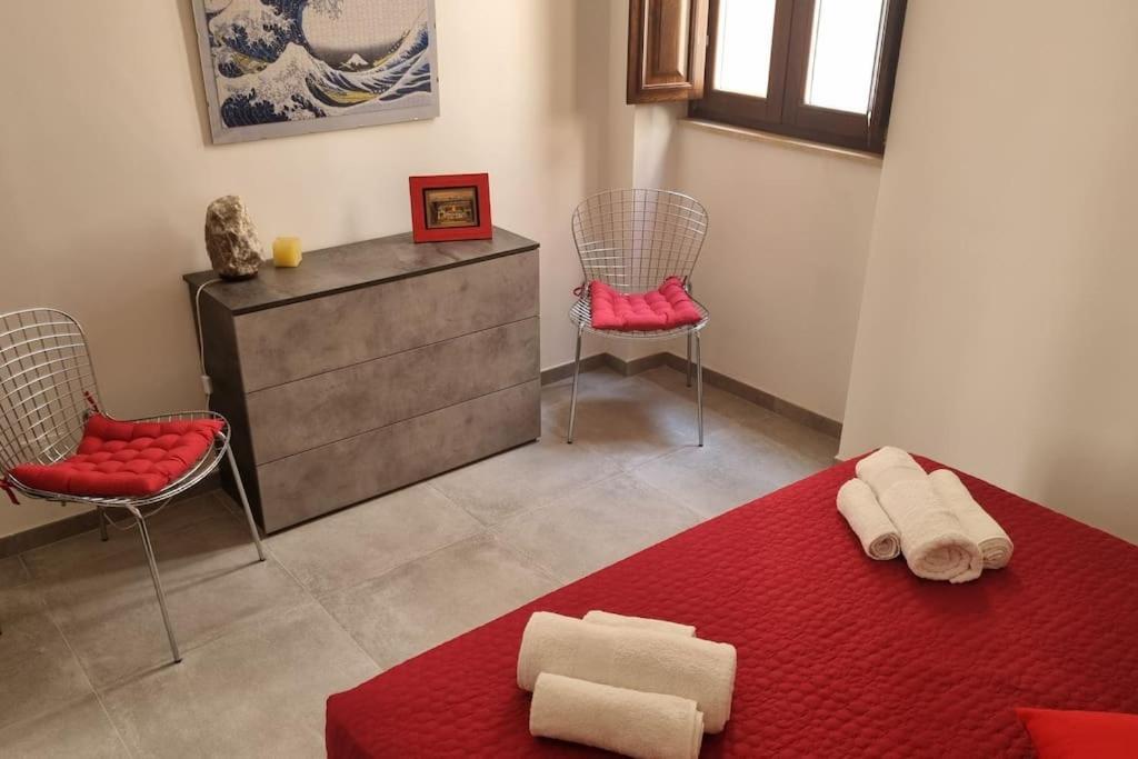 Casa Castello 63 Guest House LʼAquila Екстериор снимка