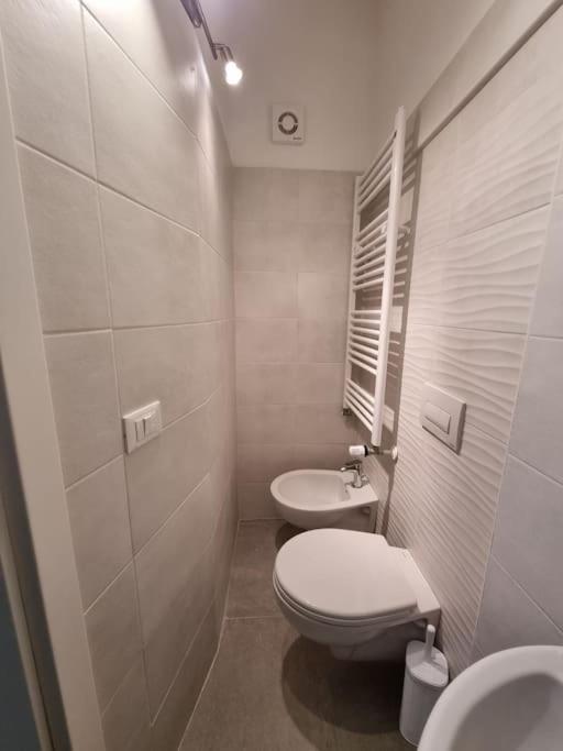 Casa Castello 63 Guest House LʼAquila Екстериор снимка