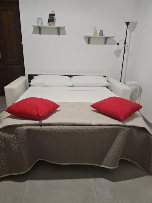 Casa Castello 63 Guest House LʼAquila Екстериор снимка